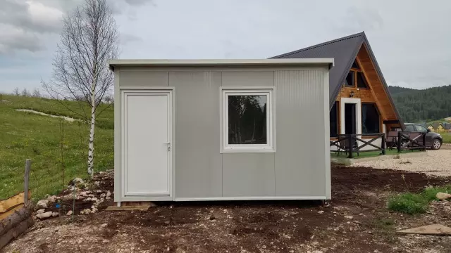 Izrada kontejnera Crna Gora 3.jpg