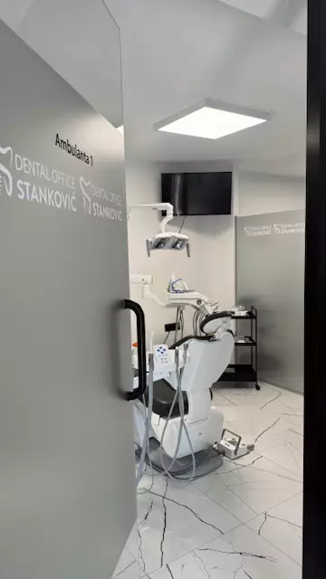 Stomatološka ordinacija Cetinje Podgorica Bar (2).jpg